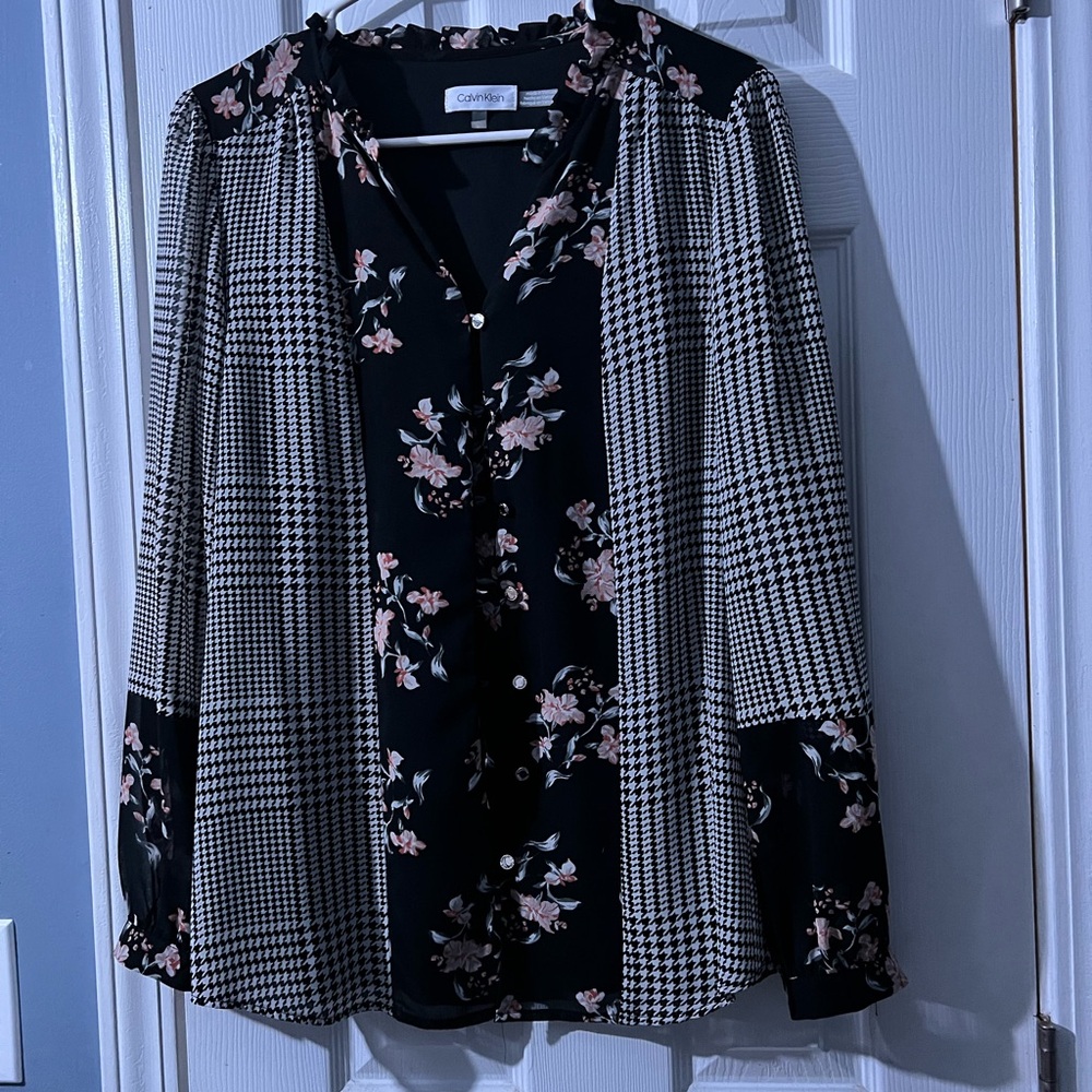 Calvin Klein long sleeve blouse